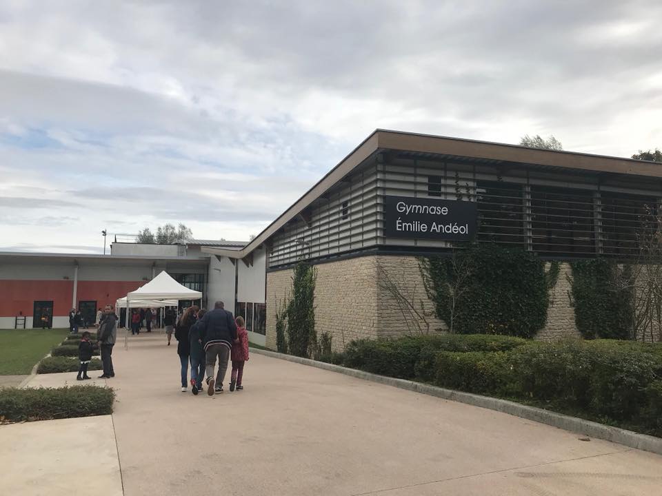 Inauguration du gymnase Émilie Andéol à Magny le Hongre