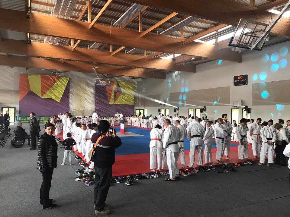 Inauguration du gymnase Émilie Andéol à Magny le Hongre