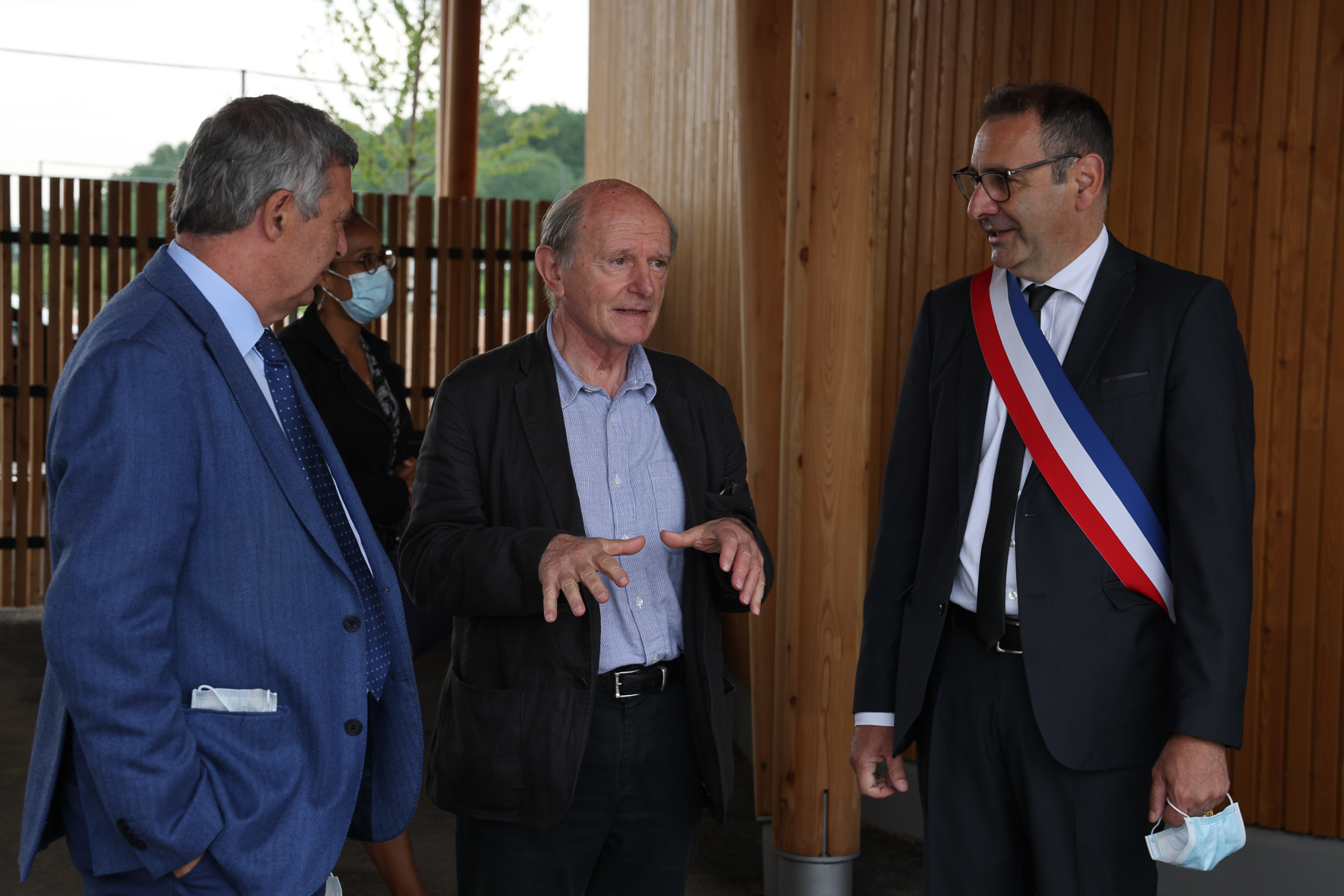 Cérémonie d'inauguration du groupe scolaire Jean-Louis Etienne à Coupvray