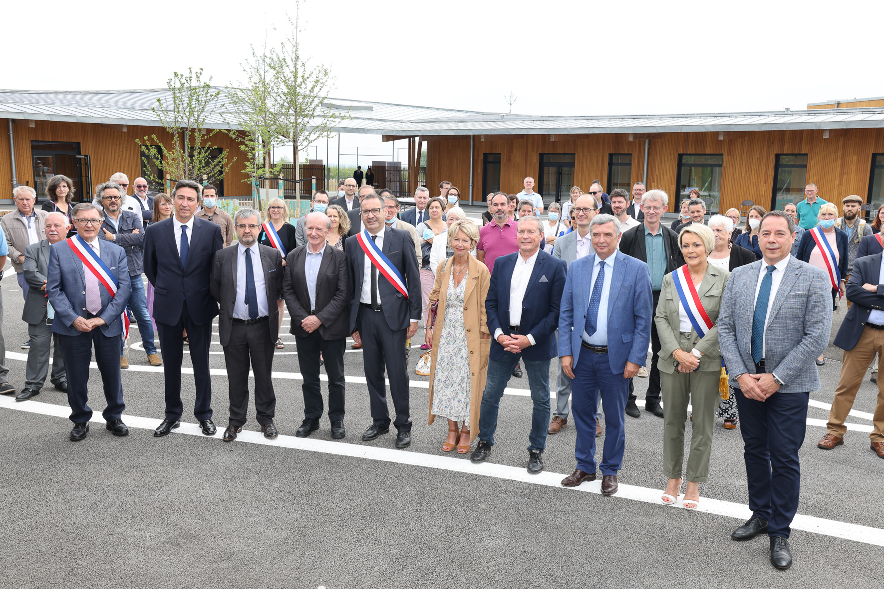 Cérémonie d'inauguration du groupe scolaire Jean-Louis Etienne à Coupvray