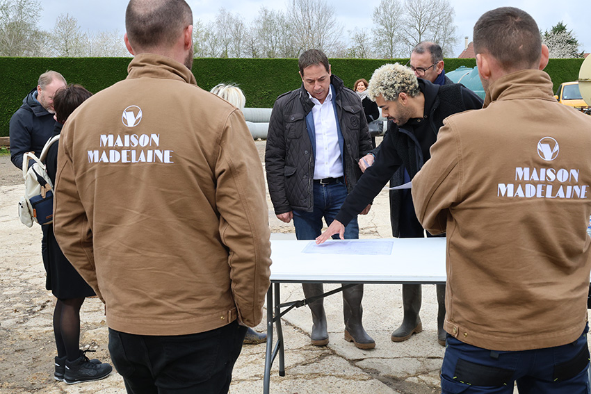 À Villeneuve Saint-Denis, Maison Madelaine mise sur une production locale de yaourts