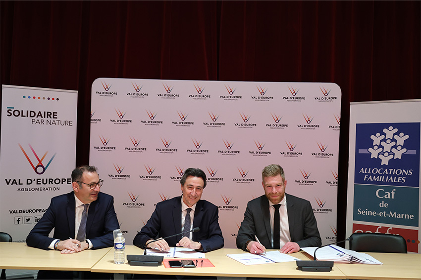 Signature d'une convention territoriale globale