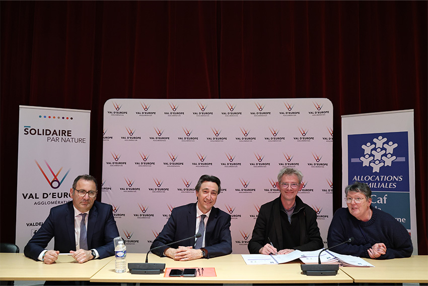 Signature d'une convention territoriale globale