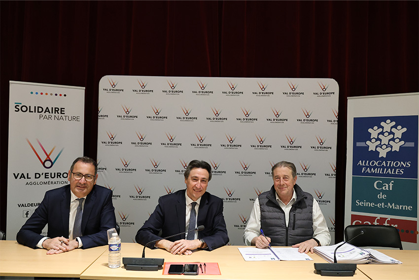 Signature d'une convention territoriale globale