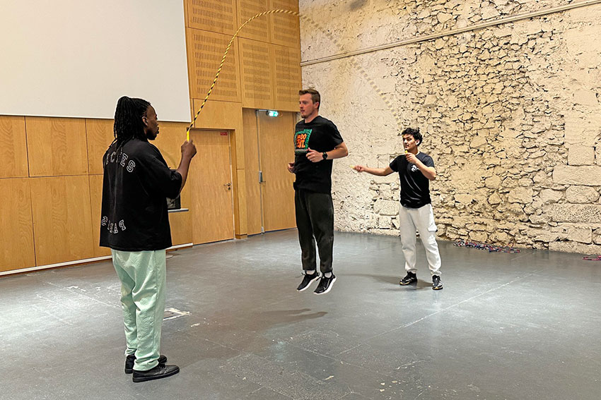 561594726_1217052457122207_1971383179930642876_n