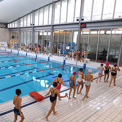 Au Val d’Europe, tous les élèves apprennent à nager !